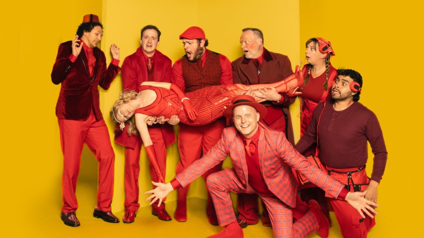 WaterTower Theater The Play That Goes Wrong